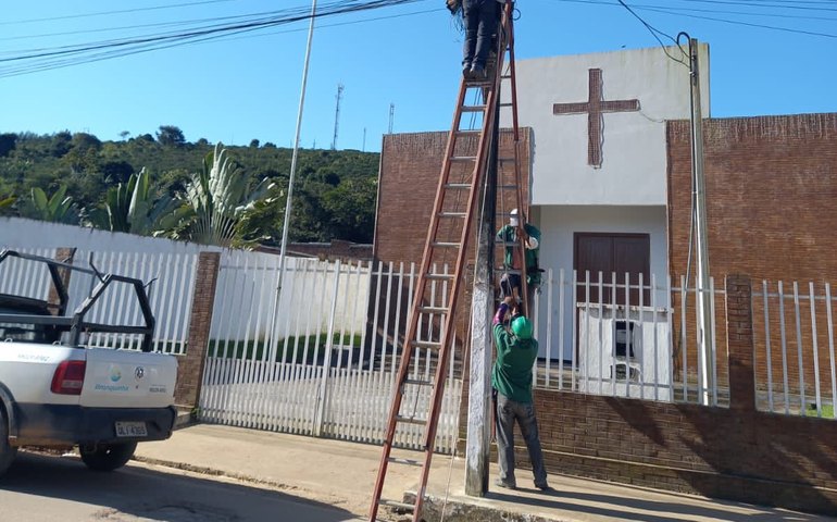 Prefeitura realiza manutenção da iluminação pública