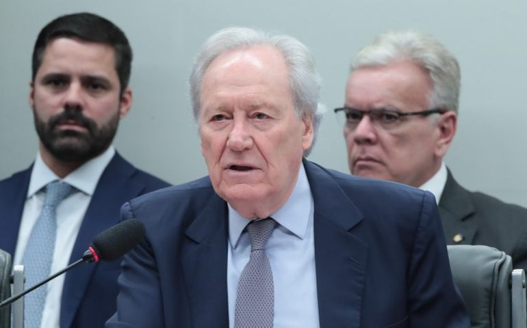 Comissão debate PEC sobre segurança pública com o ministro da Justiça