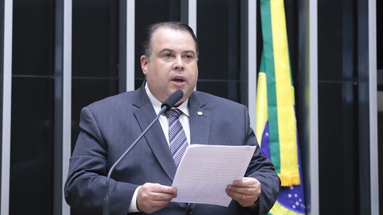 Câmara aprova projeto que inclui seis comitês privados no Sistema Nacional do Esporte