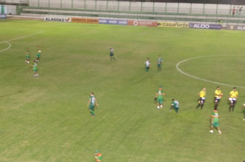Coruripe empata com o Murici em seu primeiro jogo fora de casa este ano