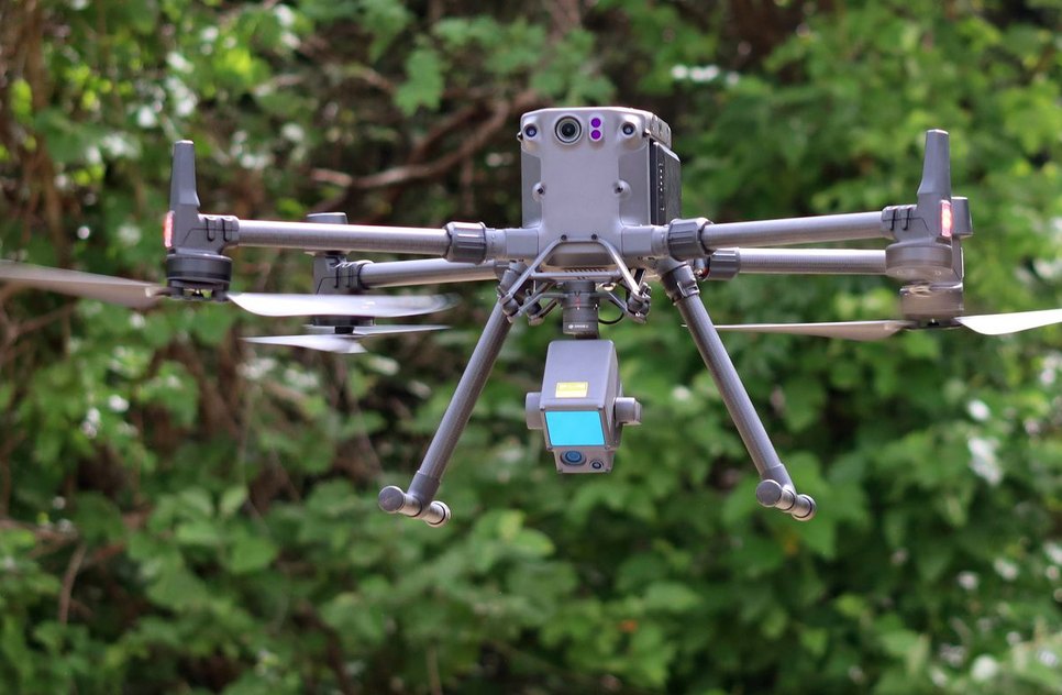 Com ajuda de drone, família encontra homem morto dentro de mata fechada em Estância