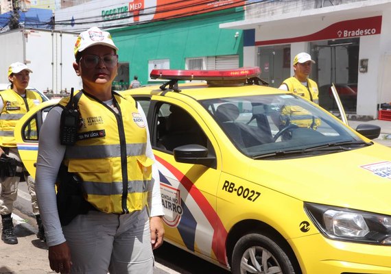 Ronda no Bairro detém dupla por desacato e agressão no Benedito Bentes