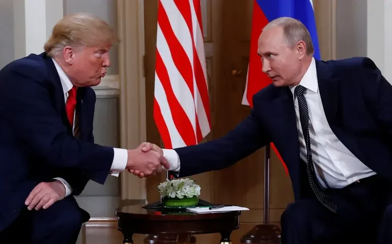 Kremlin: Putin e Trump tiveram uma conversa franca e detalhada sobre a situação na Ucrânia