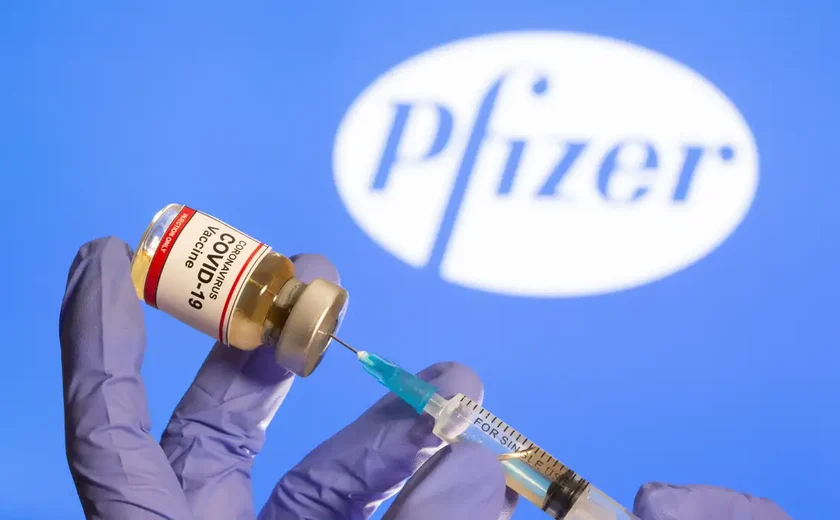 Pfizer projeta lucro e receita para 2025 em linha com o esperado pelo mercado