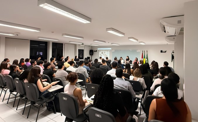 Nos três dias de curso, os estudantes aprenderão sobre direitos e deveres dos estagiários, entre outros assuntos.