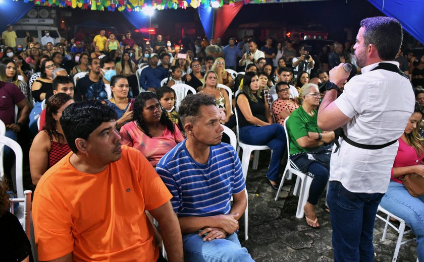 Ordem de serviço para asfaltar ruas no Tabuleiro do Martins é assinada pelo governador