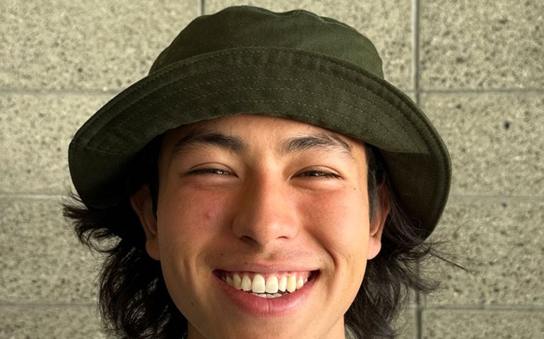 Santiago 2023: Augusto Akio garante prata no skate park