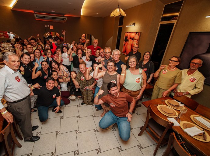 “Encontro com a Velha Guarda” reúne amigos de Célia Rocha e resgata 30 anos de história política em Arapiraca