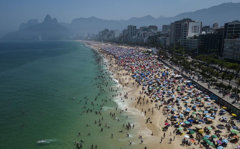 Turismo nacional cresce 8,5% em outubro e internacional supera o total de 2023 já em novembro
