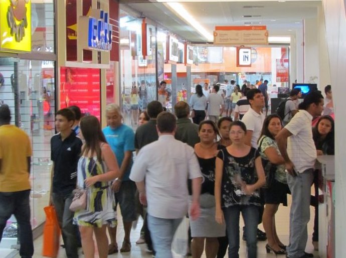 Inadimplência diminuiu 12,95% em Maceió, segundo o Instituto Fecomércio