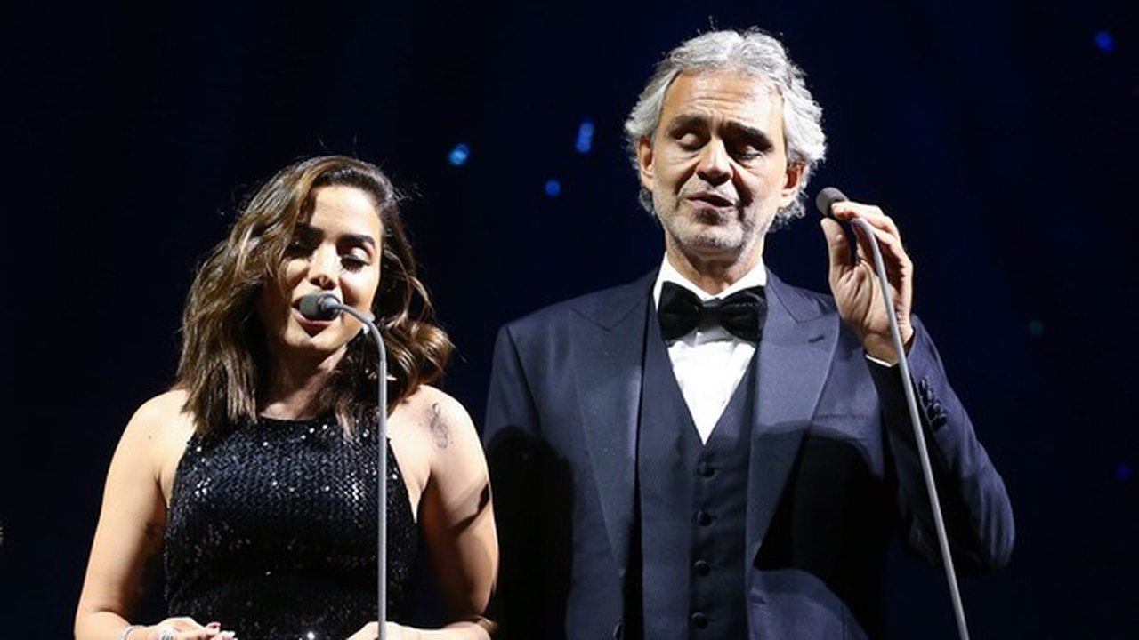Anitta participa de show do tenor Andrea Bocelli em São Paulo