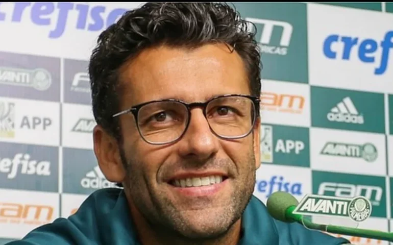 Ex-Palmeiras e Botafogo, Alberto Valentim será o técnico da Ponte Preta na Série C