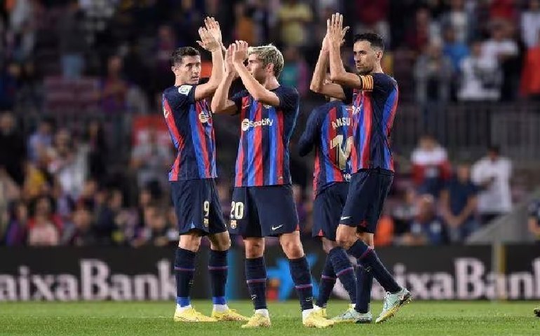 Barcelona derrota Cádiz com time misto e mantém 8 pontos de vantagem no Espanhol