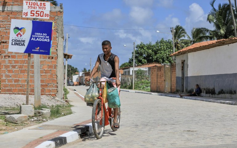 Governador inaugura obras de mobilidade urbana em Capela e Atalaia nesta terça (24)