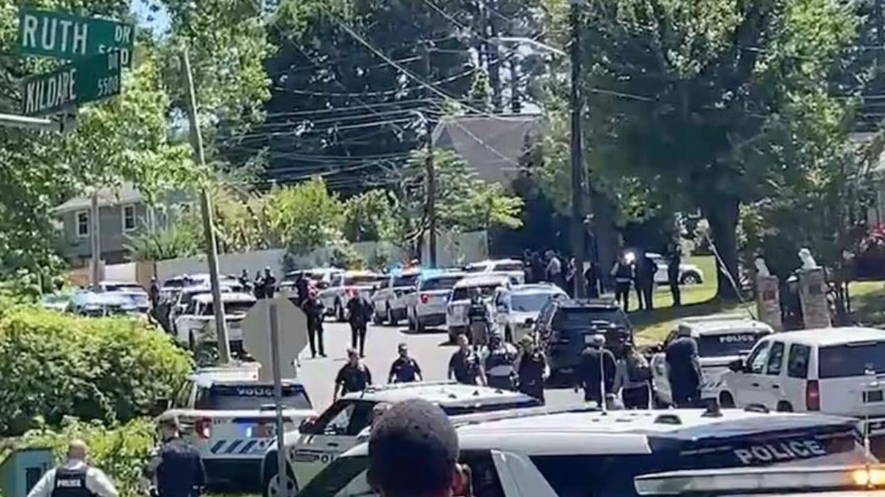 Vários policiais são atingidos por disparos enquanto realizavam uma investigação em cidade na Carolina do Norte, nos EUA