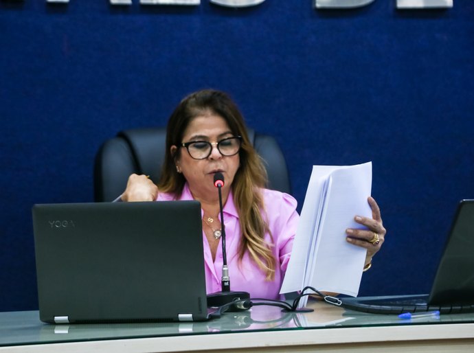 Câmara aprova PL que prorroga isenção do IPTU e reduz ISS até dezembro 2028