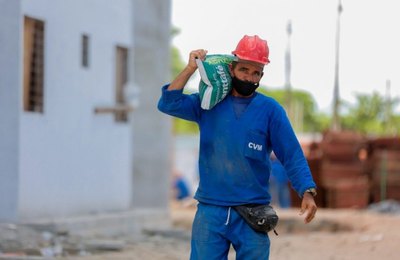 Moradores do Vergel trabalham em obras do Parque da Lagoa e planejam mudança de vida