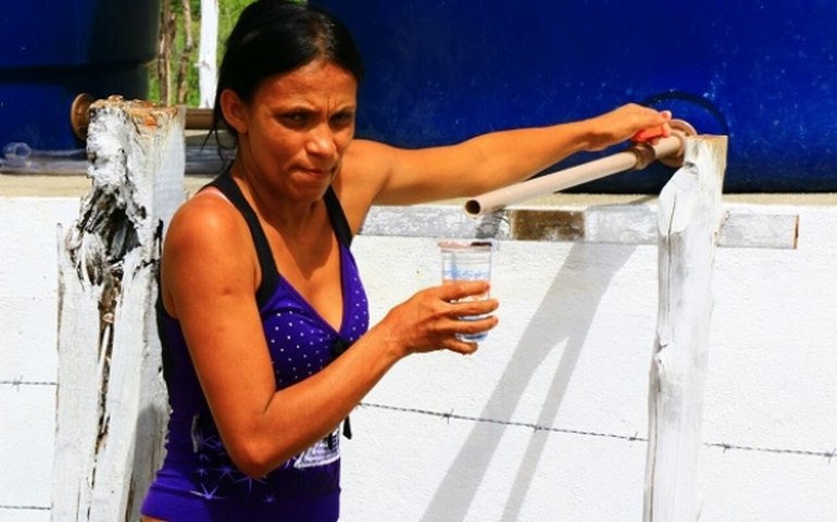 Governador assina ordem de serviço para ampliar sistema de água de Murici