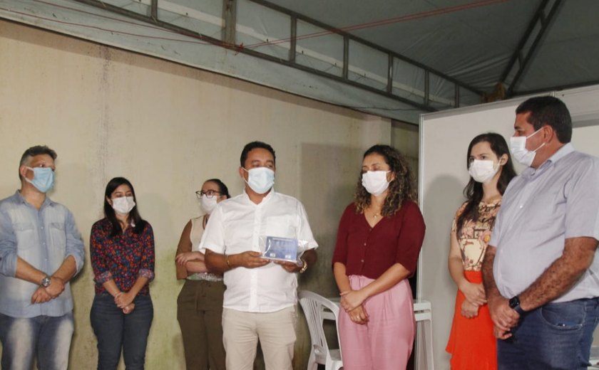 Santa Luzia do Norte é homenageada por se destacar na vacinação da Covid-19