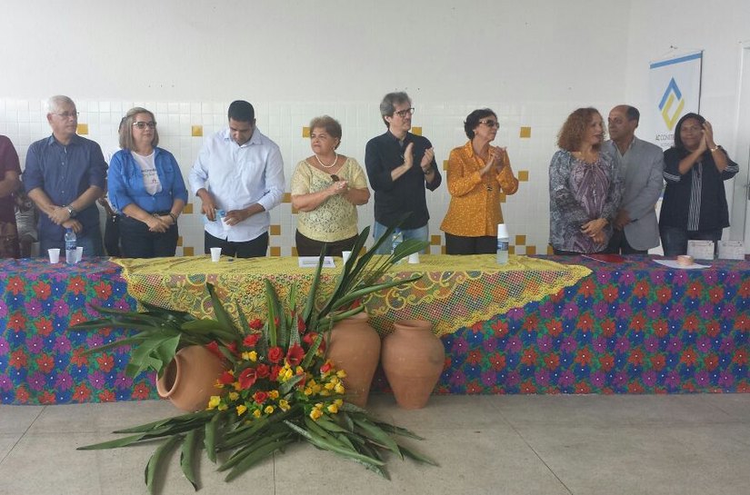 Escola Municipal Zumbi dos Palmares é reinaugurada