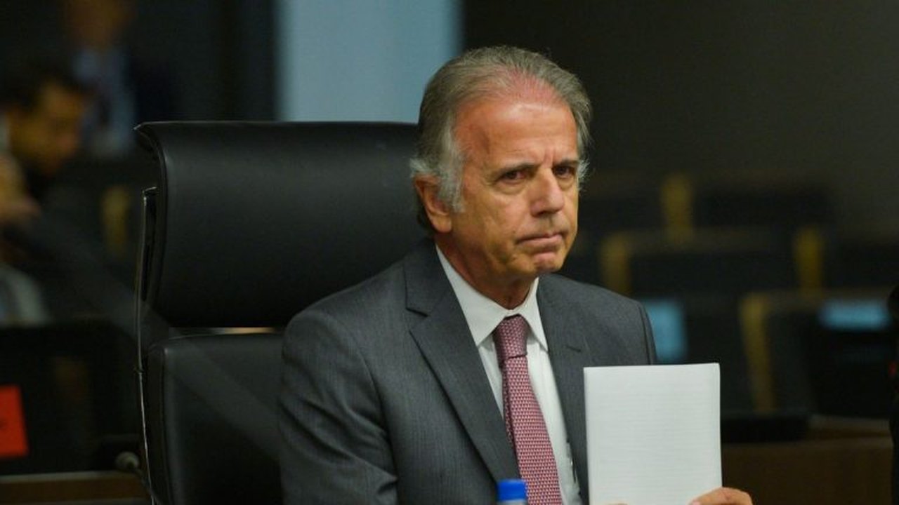 Ministro da Defesa apresenta em comissão prioridades da defesa nacional em 2023