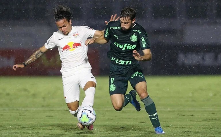 Com reservas, Palmeiras mostra poder de reação e empata com o Bragantino fora