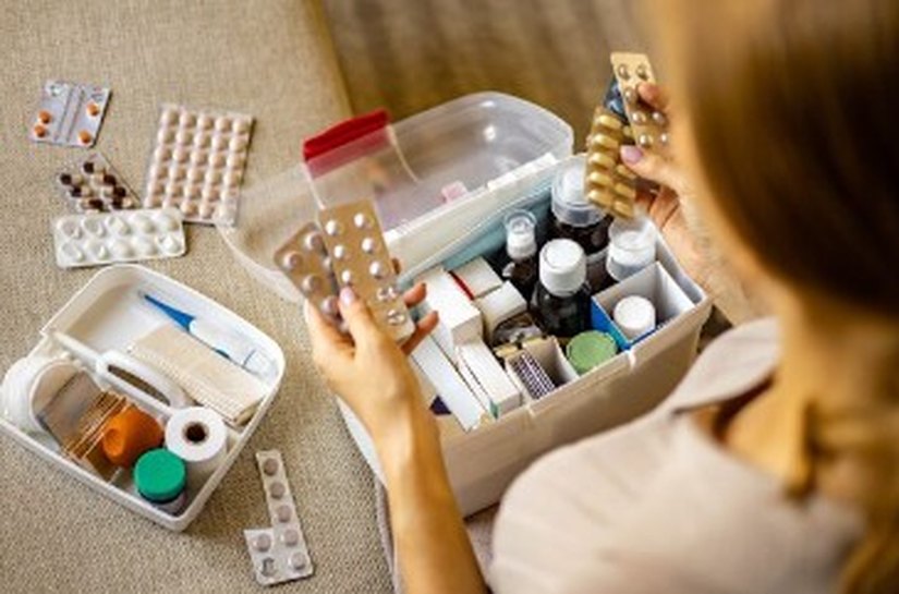 O perigo da farmacinha caseira: mistura de medicamentos comuns podem causar falência renal