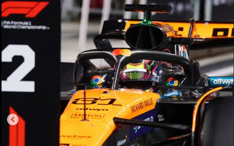 Piastri larga bem, força erro de Verstappen, vence GP da Arábia Saudita e lidera Mundial da F-1