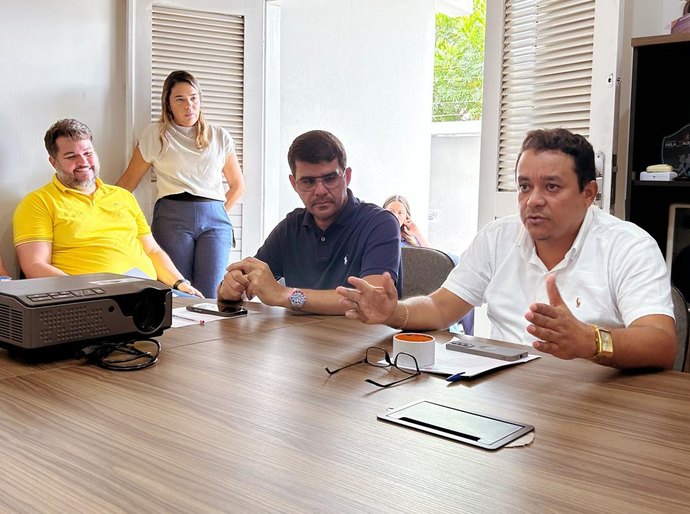 Diretoria do Cosems-AL discute pautas relevantes para saúde pública do Estado