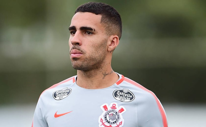 Gabriel dá receita para Corinthians avançar na Copa do Brasil: &#8216;Equilíbrio&#8217;