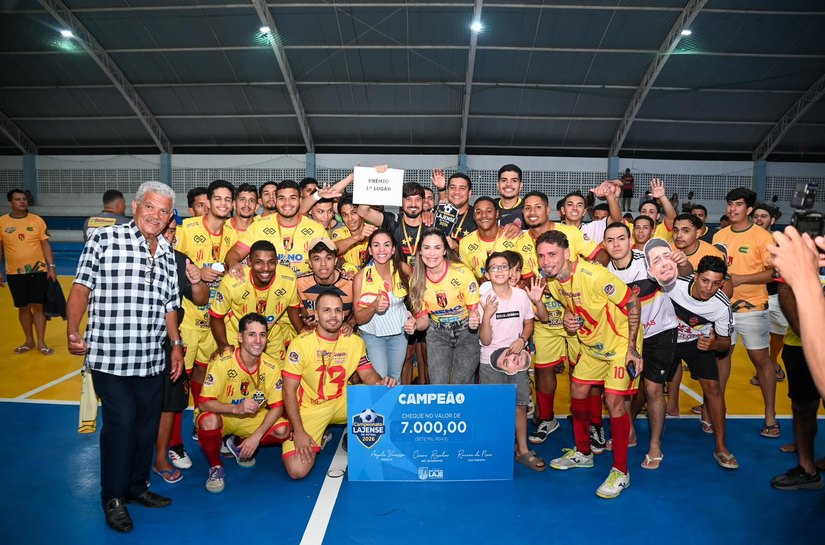 População de São José da Laje lota ginásio na grande final do Campeonato de Futsal