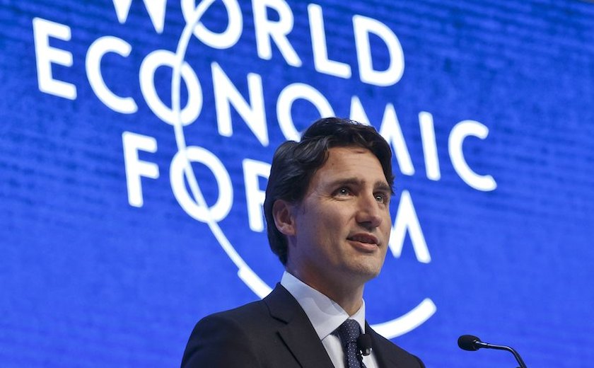 'Embaraçoso', diz Trudeau após evento com soldado nazista no parlamento canadense; vídeo