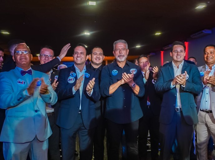 L﻿ideranças evangélicas de todo o estado declaram apoio à pré-candidatura de Arthur Lira ao Senado