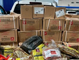 Vigilância Sanitária apreende mais de dois mil quilos de produtos vencidos na Levada