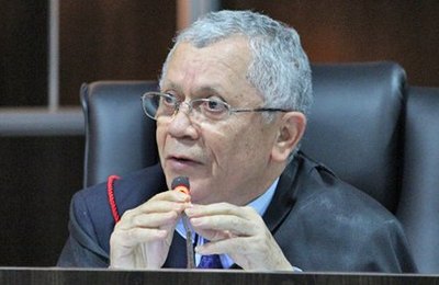 Pleno do TRE/AL reforma decisão e prefeito de Porto de Pedras permanece no cargo