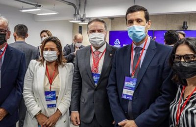 Presidente da AMA participa de lançamento de programas inovadores da educação de Alagoas