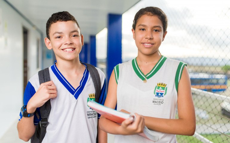 Pré-matrícula para alunos novos começa nesta segunda-feira (16)