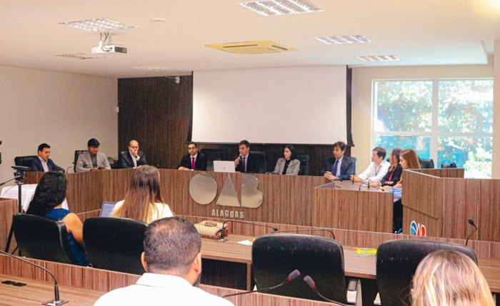 Relatório será elaborado para cobrar explicações das duas concessionárias sobre os questionamentos apresentados