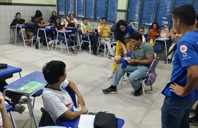 Projeto Samu nas Escolas promove ação educativa em escola estadual no Tabuleiro