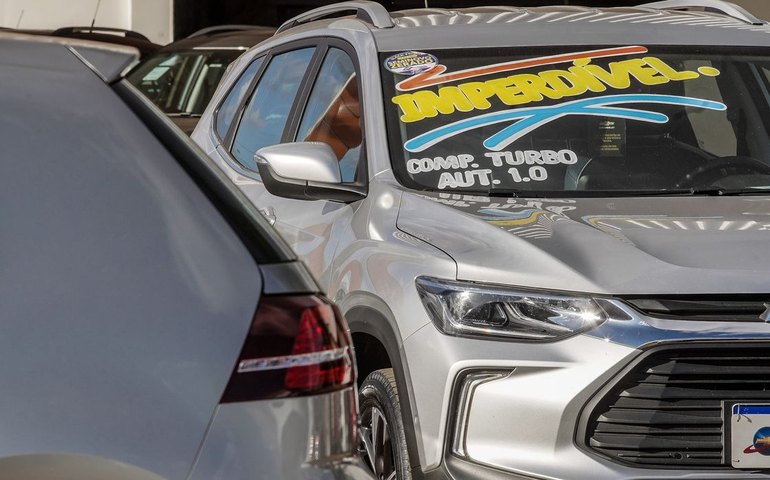 Indústria automobilística gerou 70 mil novos empregos em 12 meses