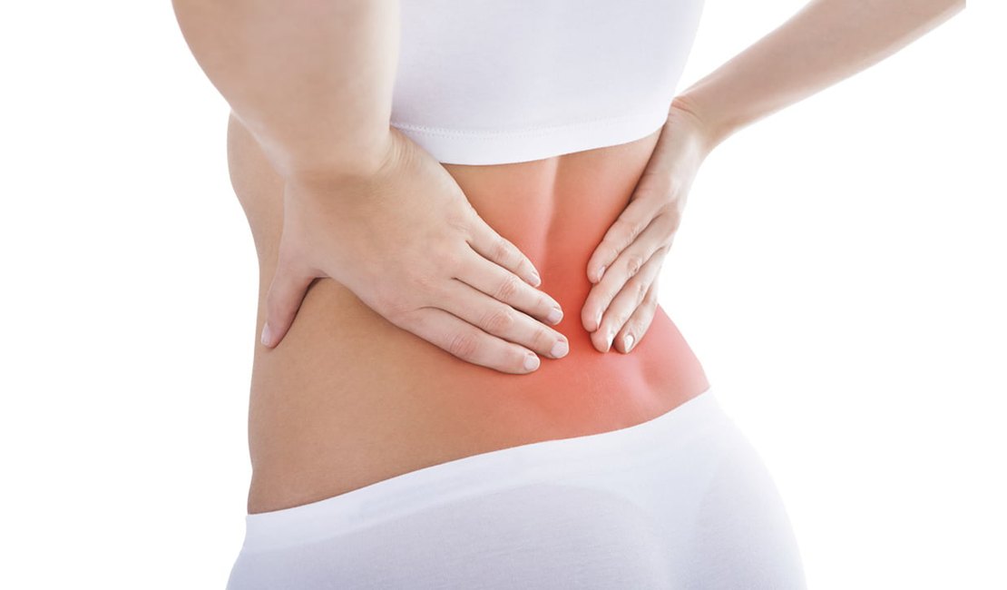 Ortopedista explica porque as mulheres podem sentir dores na coluna no período menstrual
