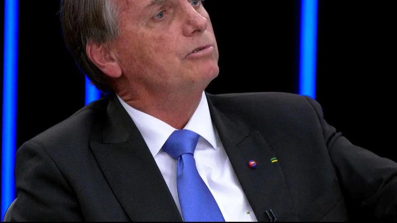 Bolsonaro reluta em aceitar resultado da eleição durante entrevista no ‘JN’