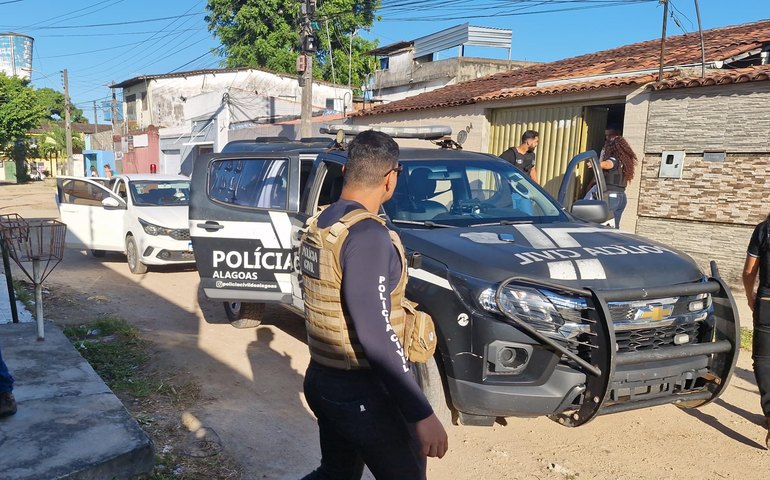 Operação da Polícia Civil prende acusados de duplo homicídio em Rio Largo