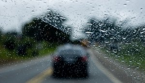 Sergipe pode registrar acumulado de 50 milímetros de chuva até domingo, diz meteorologia