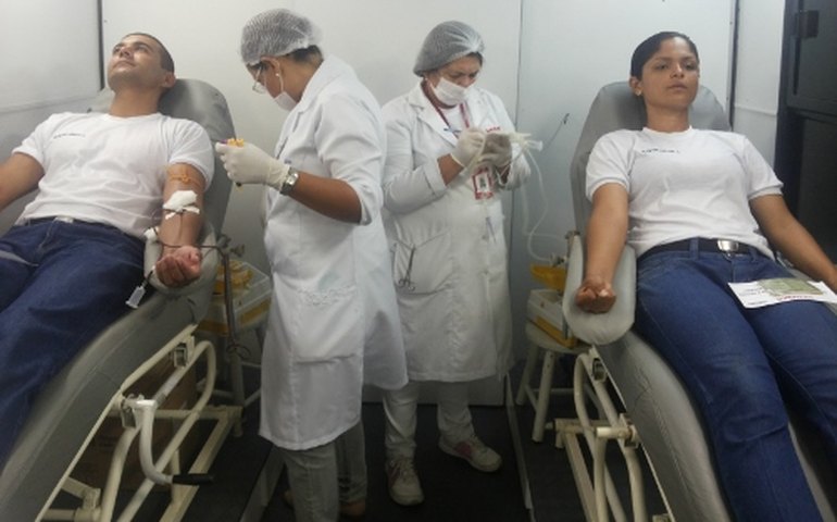 Alunos do Curso de Formação de Praças da Polícia Militar de Alagoas doam sangue em Arapiraca
