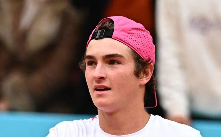 João Fonseca vence de virada estreia em Madri, seu 1º Masters Mill