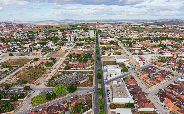 Simulação: Arapiraca fechará Avenida Ceci Cunha para treino de corrida e espaço de lazer