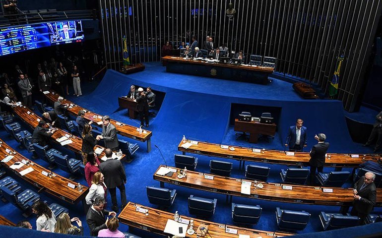 Senado aprova projeto que flexibiliza pagamento de dívidas dos Estados