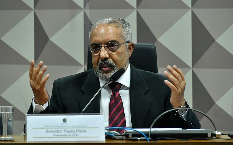 Racismo no futebol é tema de debate na CDH nesta segunda