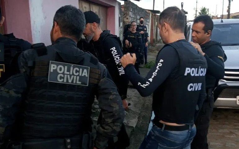 Operação Policial desarticula suspeitos de crimes em Alagoas